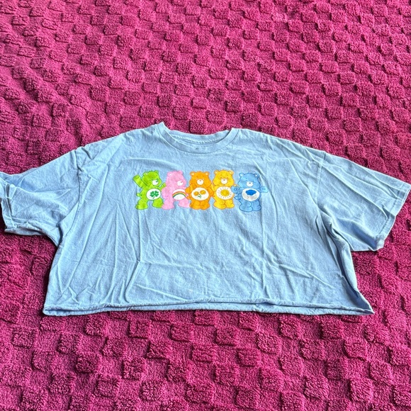 Juniors Back and Front Care Bear Crop Tshirt Size XXL - Picture 1 of 6